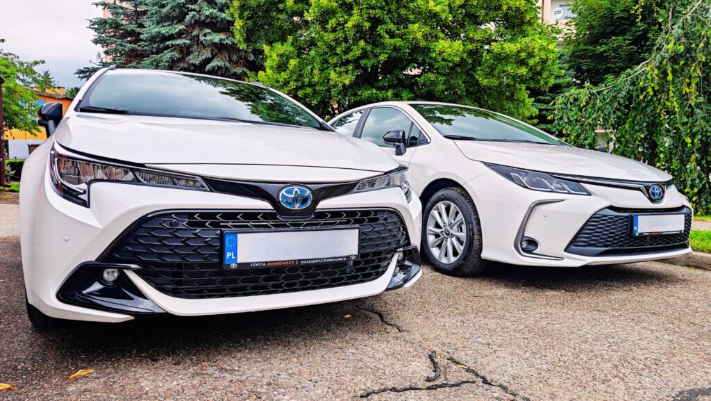 toyota corolla, dr-cars, oba auta osobowe, przód